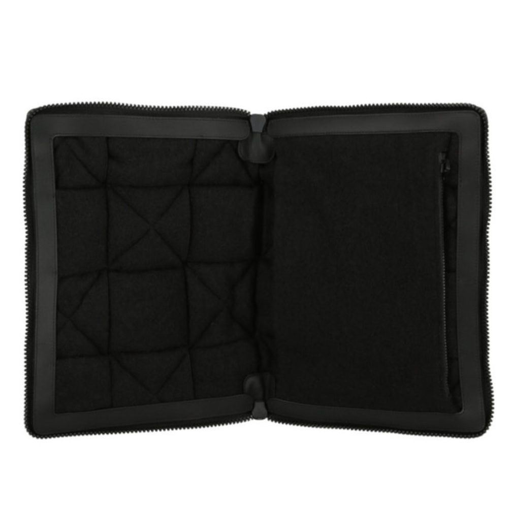 Bottega Veneta Intrecciato Puffer Pouch Bag Clutch Black New - Picture 3 of 3
